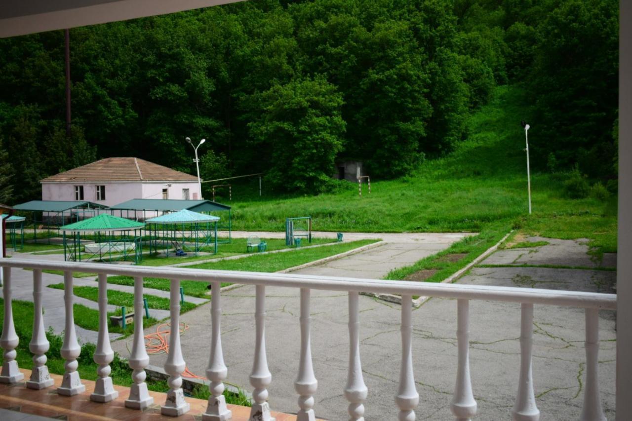 Aliq Hotel Tsaghkadzor Dış mekan fotoğraf