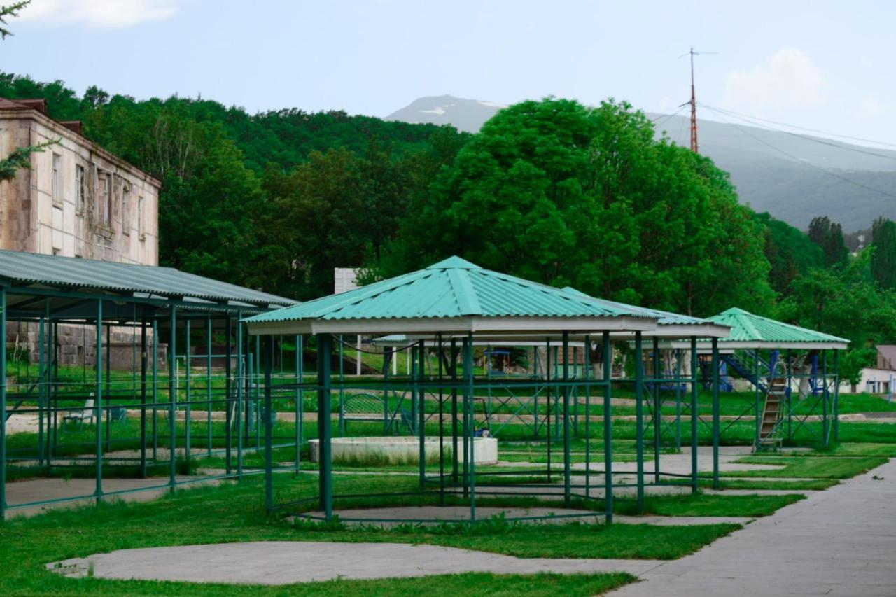 Aliq Hotel Tsaghkadzor Dış mekan fotoğraf